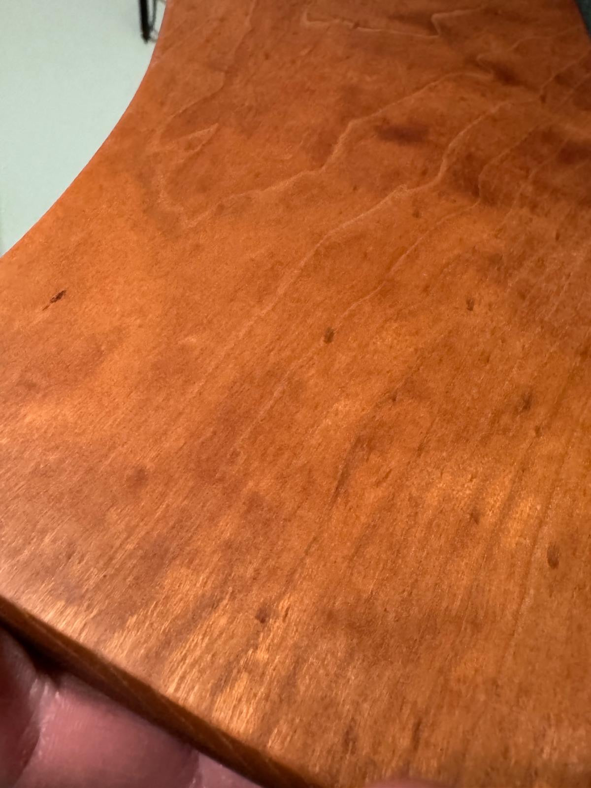 TAGLIERE IN CILIEGIO AMERICANO