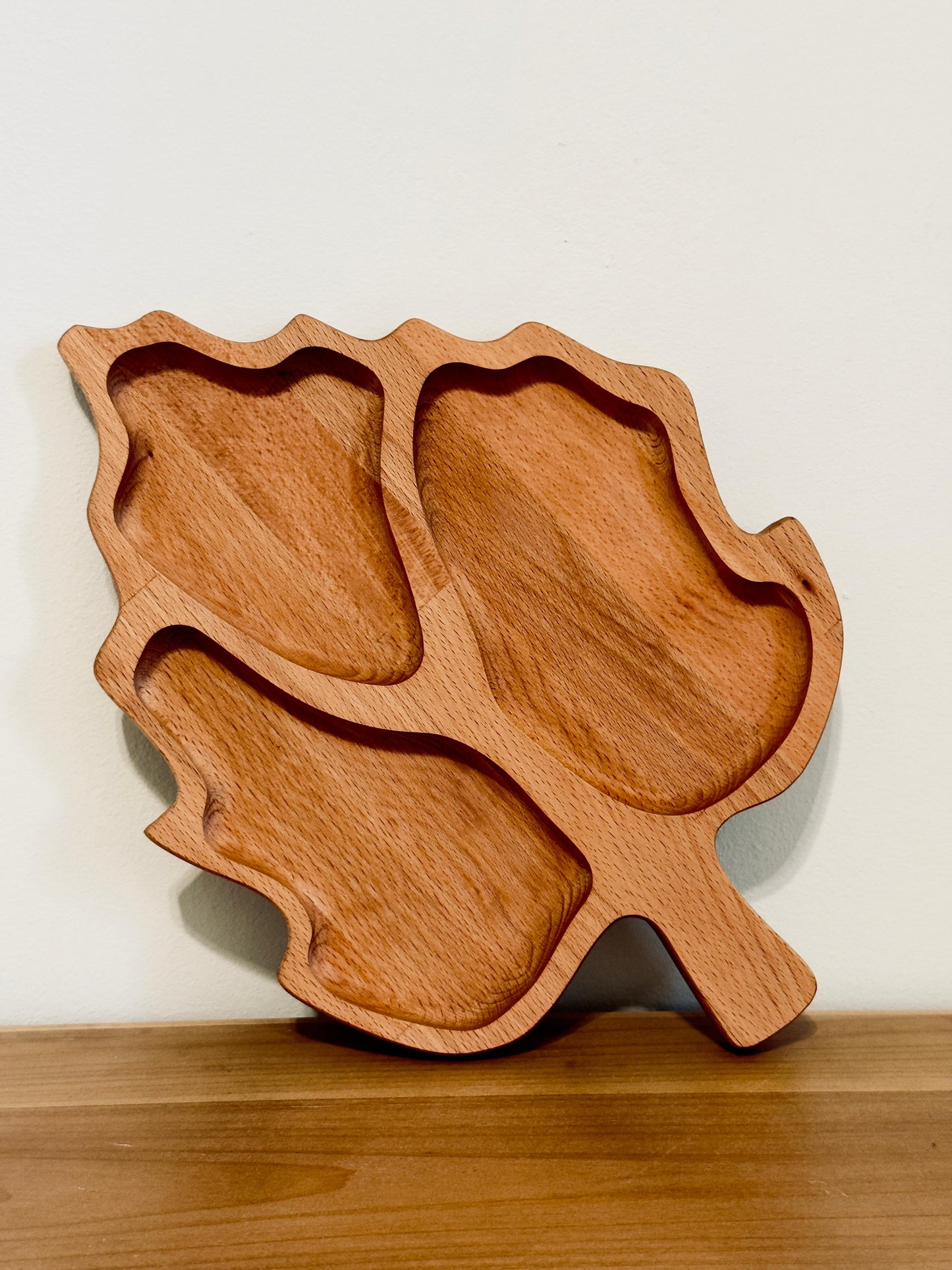 VASSOIO PER APERITIVO - FOGLIA DI NOCCIOLO