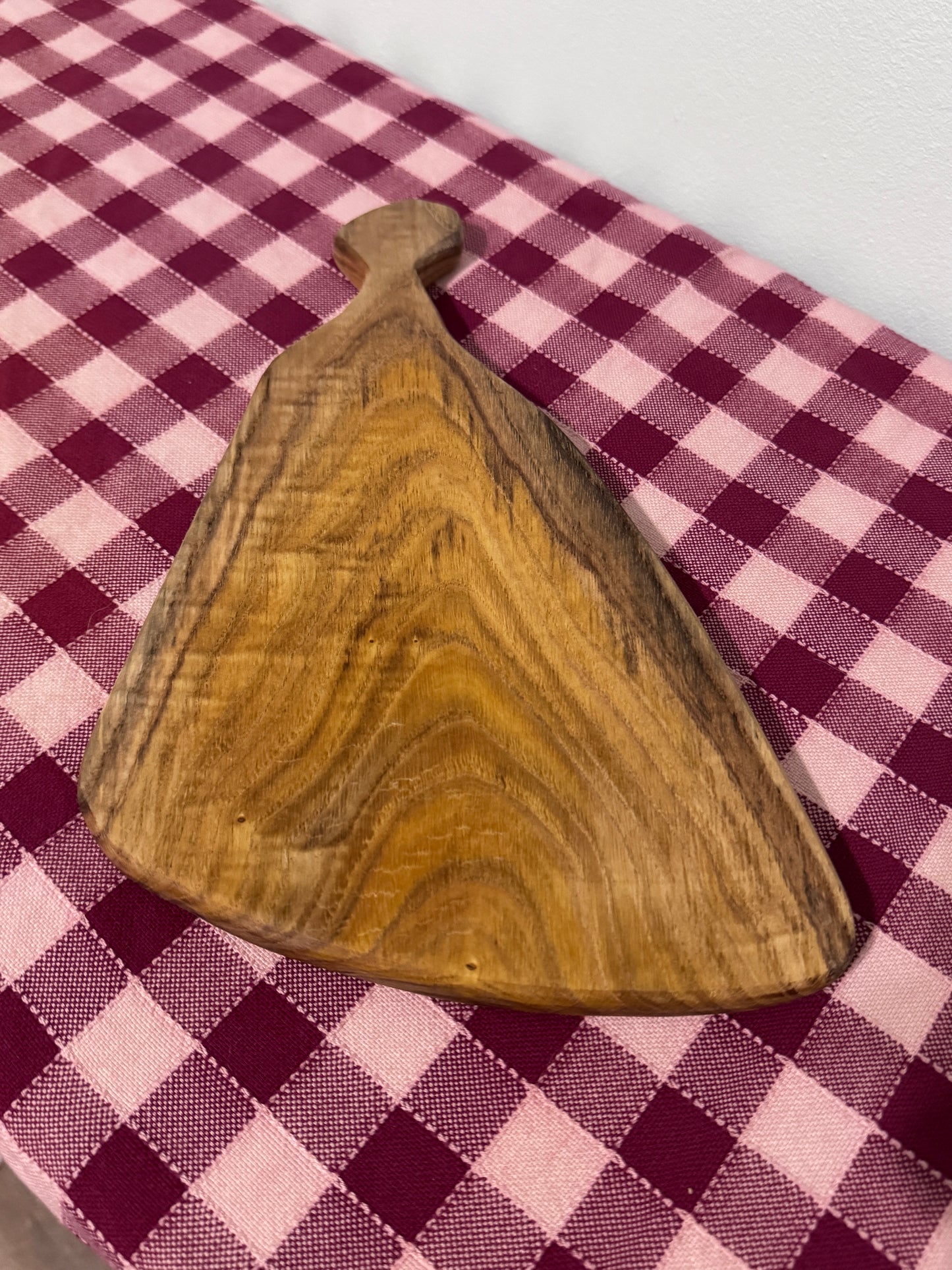 TAGLIERE IN CASTAGNO #001