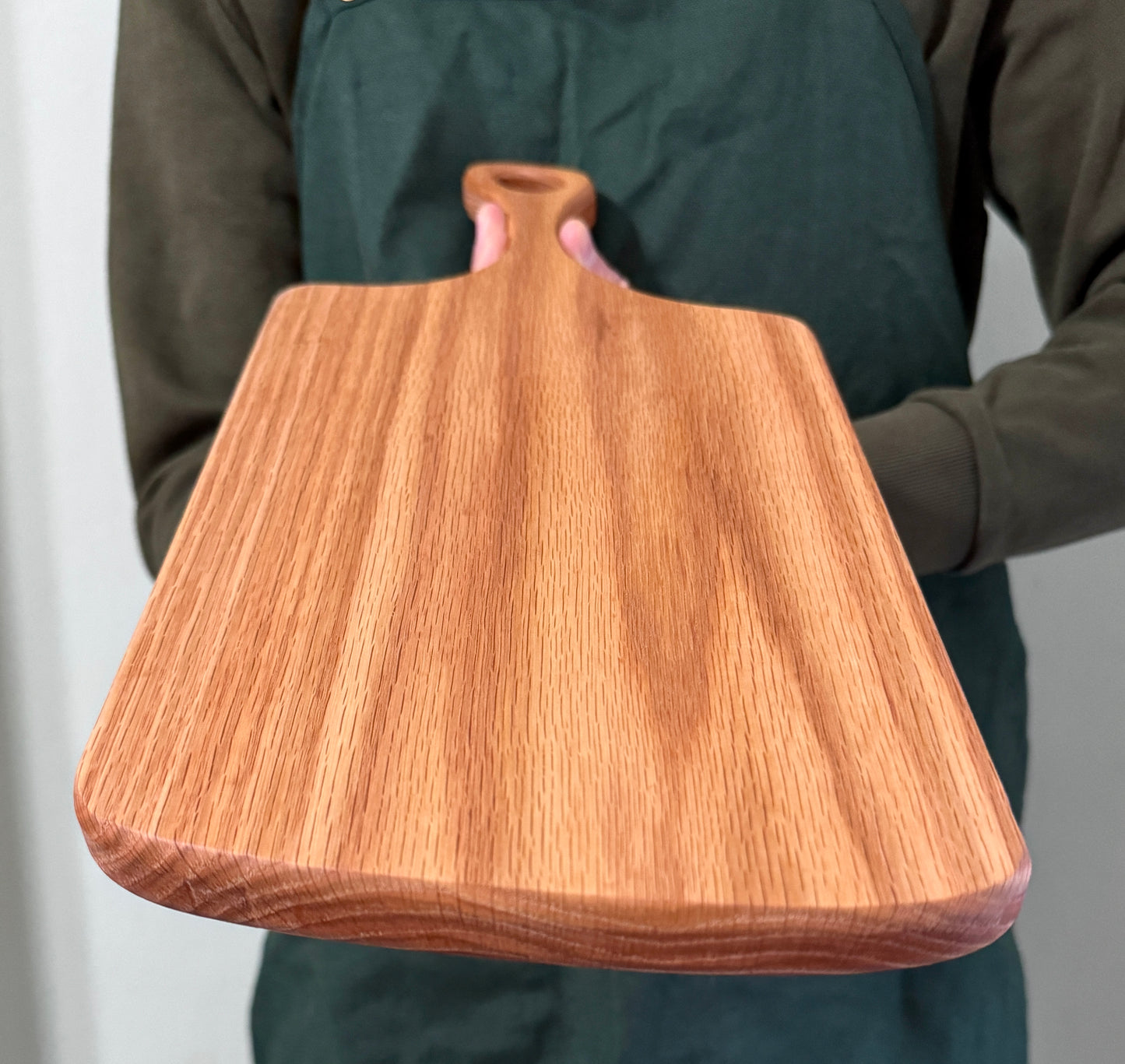 TAGLIERE IN ROVERE AMERICANO