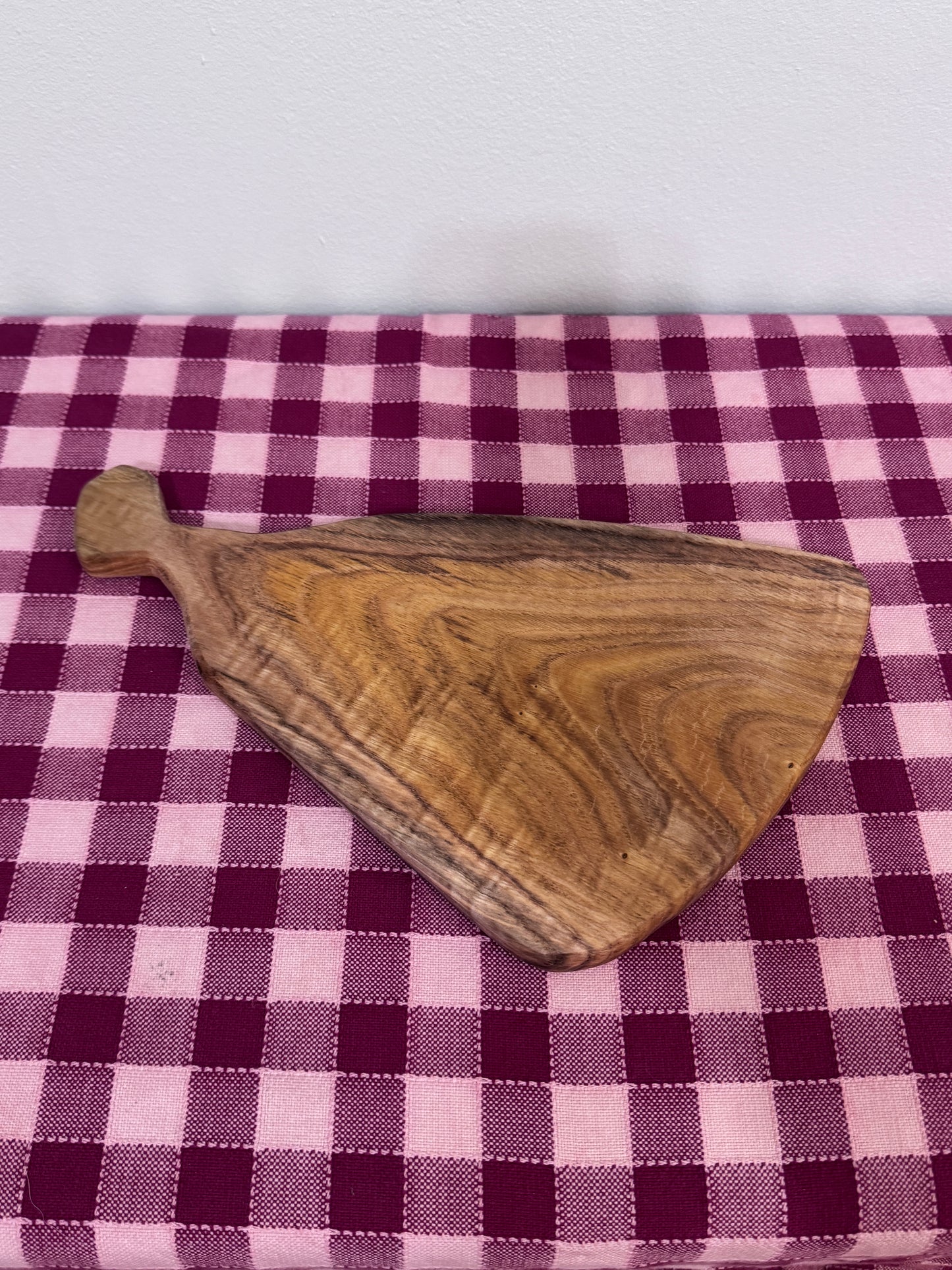 TAGLIERE IN CASTAGNO #001